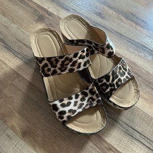 Womens Shoes